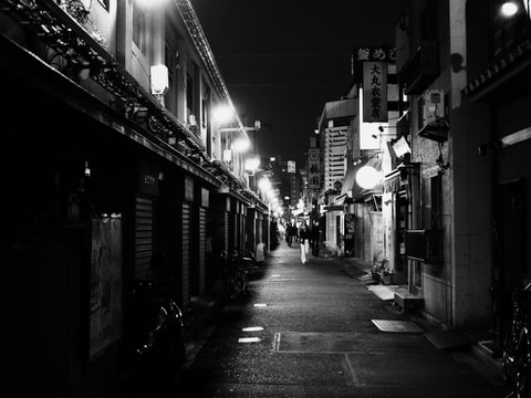 OM SYSTEM PENのサムネイル写真 2
